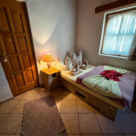 Apartmenthaus Claudia Zamárdi