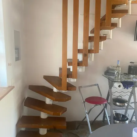 Apartmenthaus Claudia شقة فندقية *