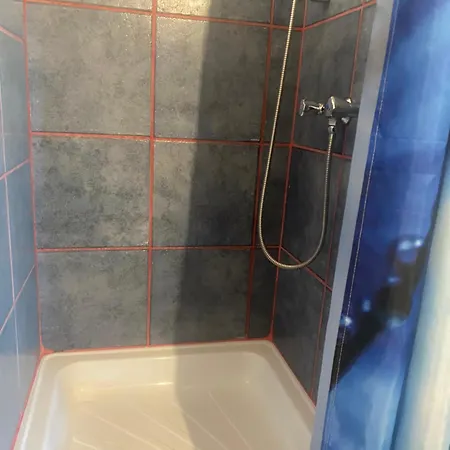 Apartmenthaus Claudia شقة فندقية